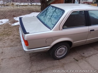 BMW 3 323i manuál coupe 1983