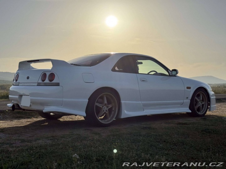 Nissan Skyline R33 GTST 1996