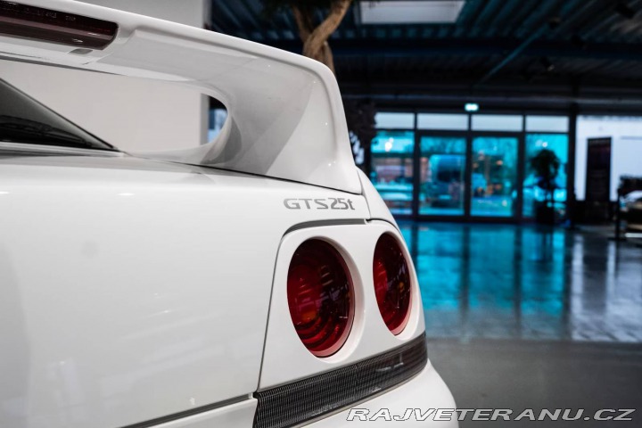 Nissan Skyline R33 GTST 1997