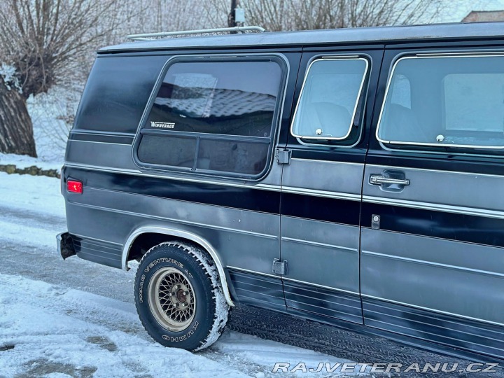 Chevrolet G20 5.7 V8 | Winnebago 1987