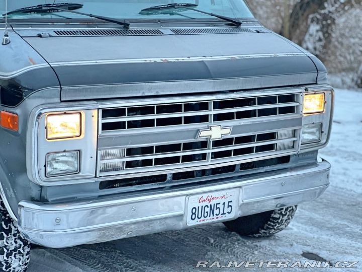 Chevrolet G20 5.7 V8 | Winnebago 1987