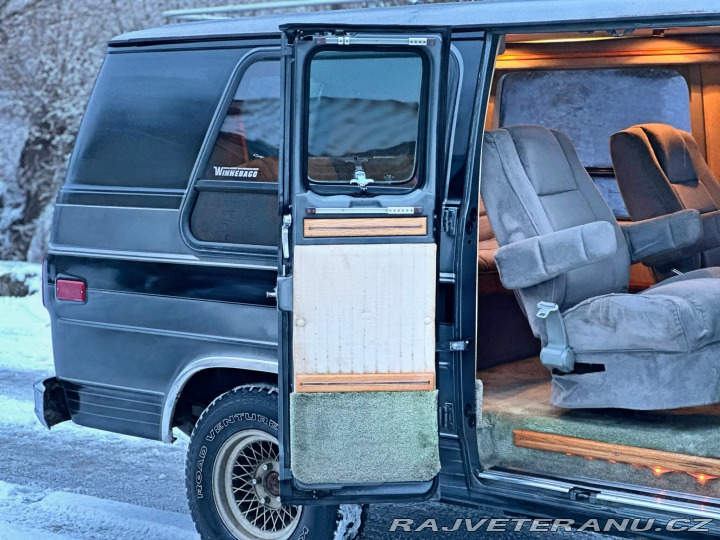 Chevrolet G20 5.7 V8 | Winnebago 1987