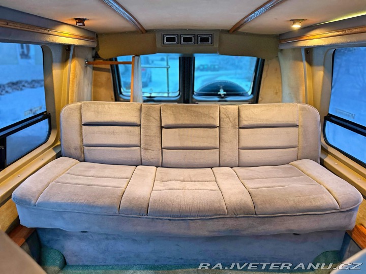 Chevrolet G20 5.7 V8 | Winnebago 1987