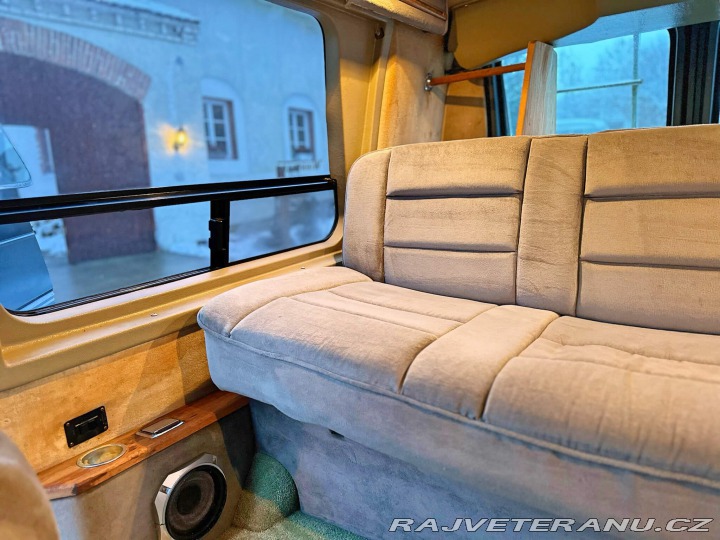 Chevrolet G20 5.7 V8 | Winnebago 1987