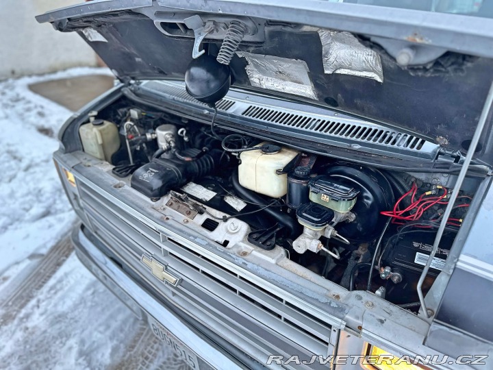 Chevrolet G20 5.7 V8 | Winnebago 1987