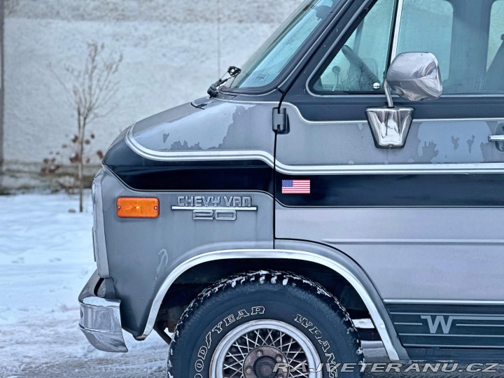 Chevrolet G20 5.7 V8 | Winnebago 1987