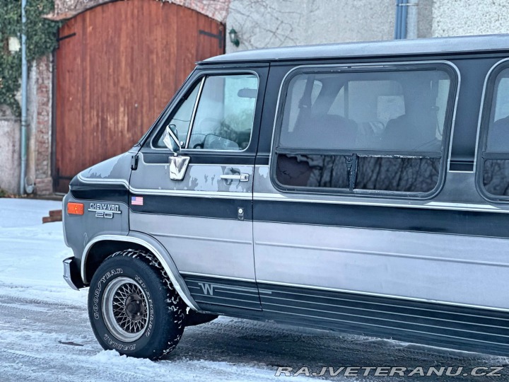 Chevrolet G20 5.7 V8 | Winnebago 1987