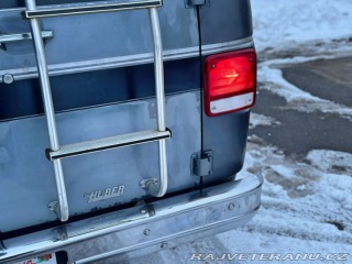 Chevrolet G20 5.7 V8 | Winnebago 1987