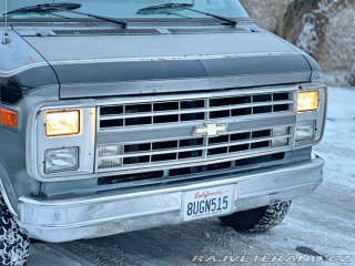 Chevrolet G20 5.7 V8 | Winnebago 1987