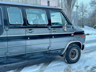Chevrolet G20 5.7 V8 | Winnebago 1987