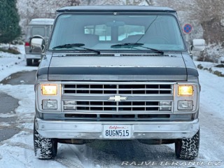 Chevrolet G20 5.7 V8 | Winnebago 1987