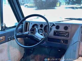 Chevrolet G20 5.7 V8 | Winnebago 1987