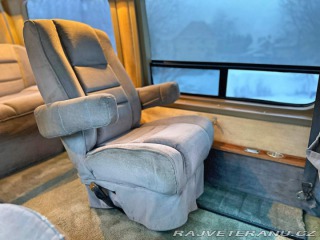 Chevrolet G20 5.7 V8 | Winnebago 1987