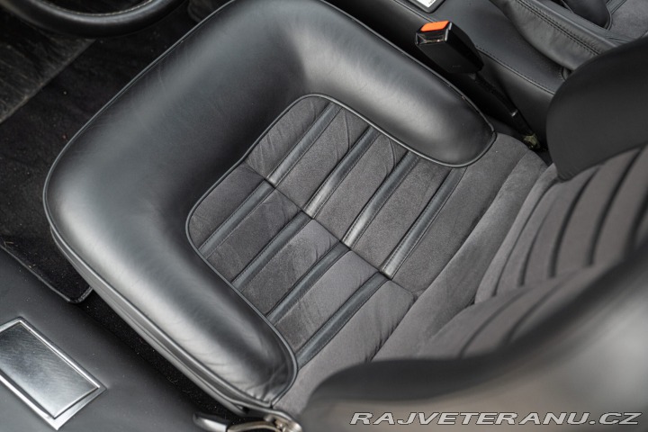 Ferrari 512 BBi 1982