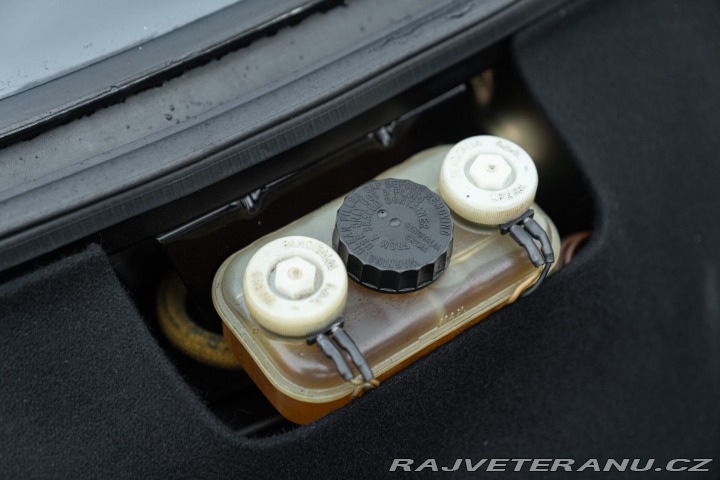 Ferrari 512 BBi 1982