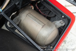 Ferrari 512 BBi 1982