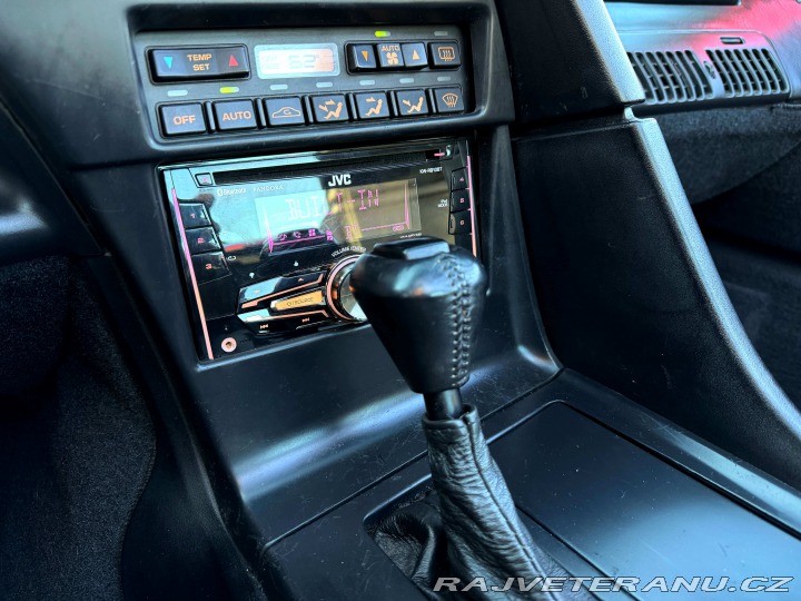 Chevrolet Corvette C4 LT1 5.7 V8 50 856 mil 1993