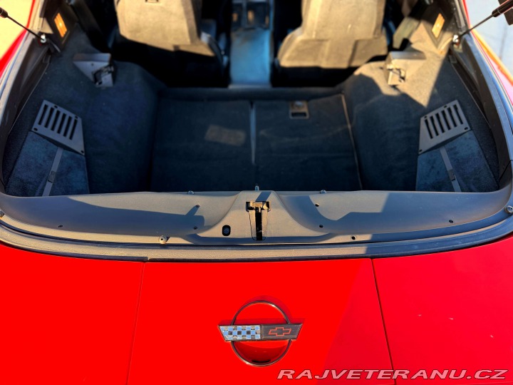 Chevrolet Corvette C4 LT1 5.7 V8 50 856 mil 1993