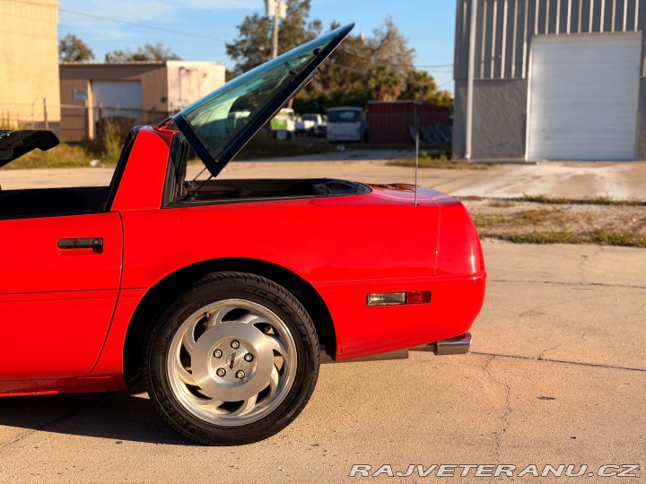 Chevrolet Corvette C4 LT1 5.7 V8 50 856 mil 1993