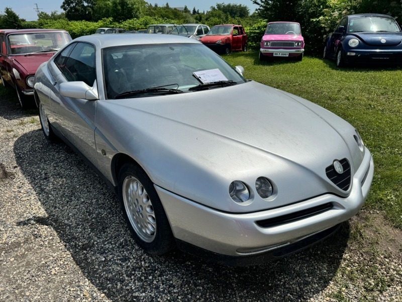 Alfa Romeo GTV 