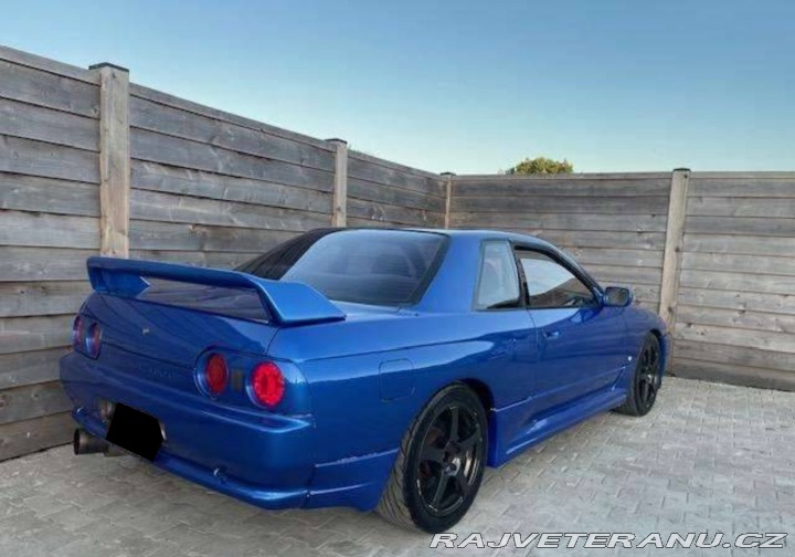 Nissan Skyline R32 GTST 1992