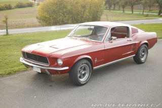 Ford Mustang Fastback