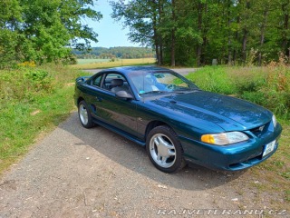 Ford Mustang GT Coupe 1993
