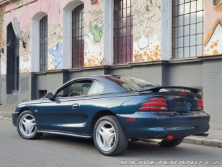 Ford Mustang GT Coupe 1993