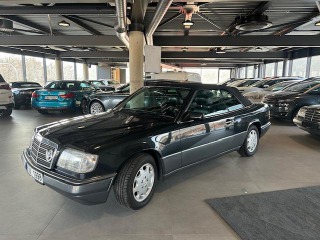 Mercedes-Benz 320 124 E320 kabriolet