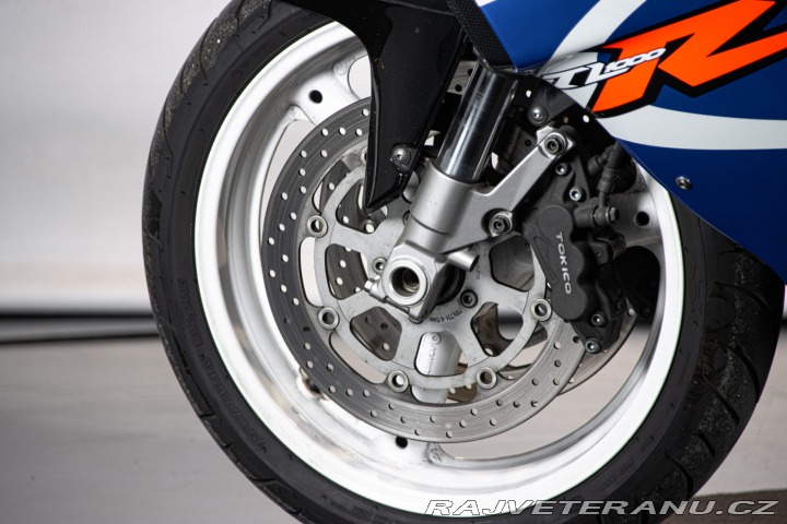 Suzuki Ostatní modely TLR 1000 1999