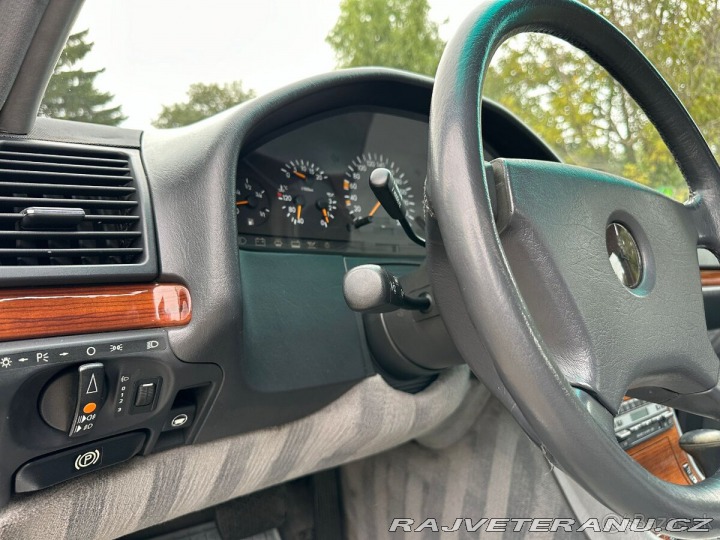 Mercedes-Benz 300 W140 1993