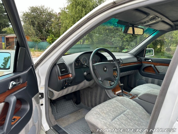 Mercedes-Benz 300 W140 1993