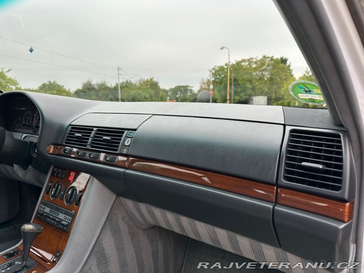 Mercedes-Benz 300 W140 1993