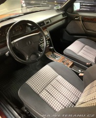 Mercedes-Benz E w124 220 cabrio 1993