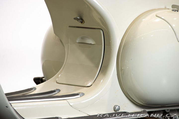 Piaggio Vespa VL3T 150 STRUZZO 1956