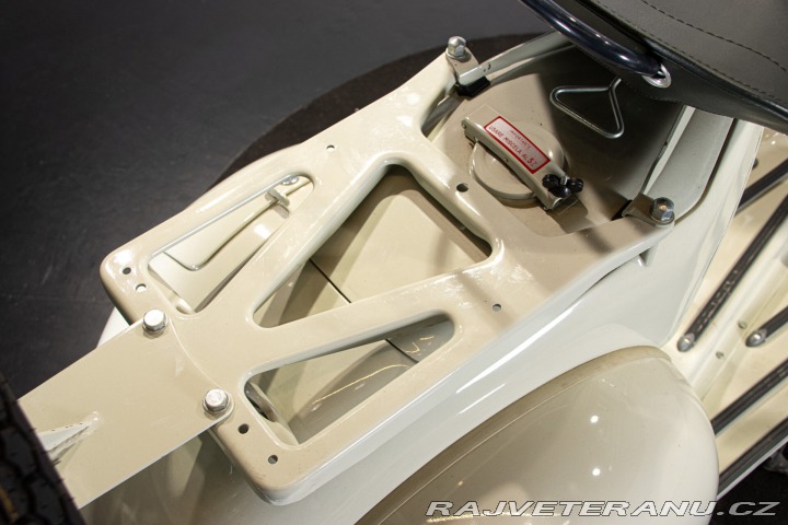 Piaggio Vespa VL3T 150 STRUZZO 1956