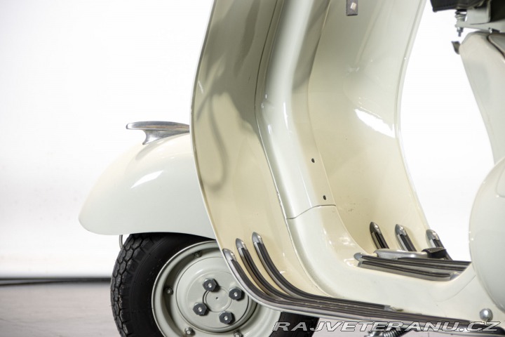 Piaggio Vespa VL3T 150 STRUZZO 1956