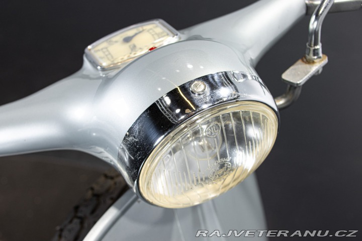 Piaggio Vespa VB1 150 1958