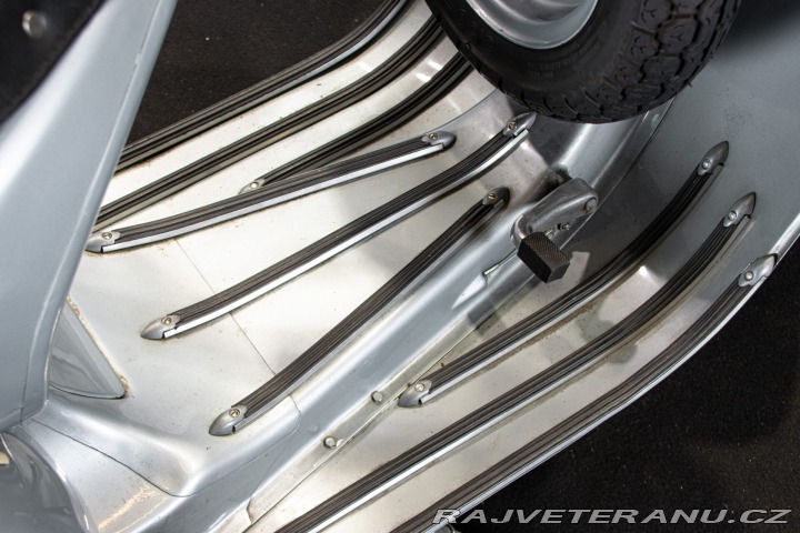 Piaggio Vespa VB1 150 1958