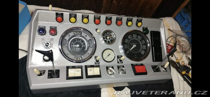 Tatra 813 8x8 kolos 1975