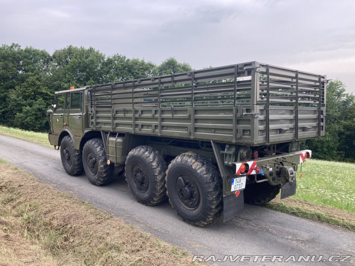 Tatra 813 8x8 kolos 1975