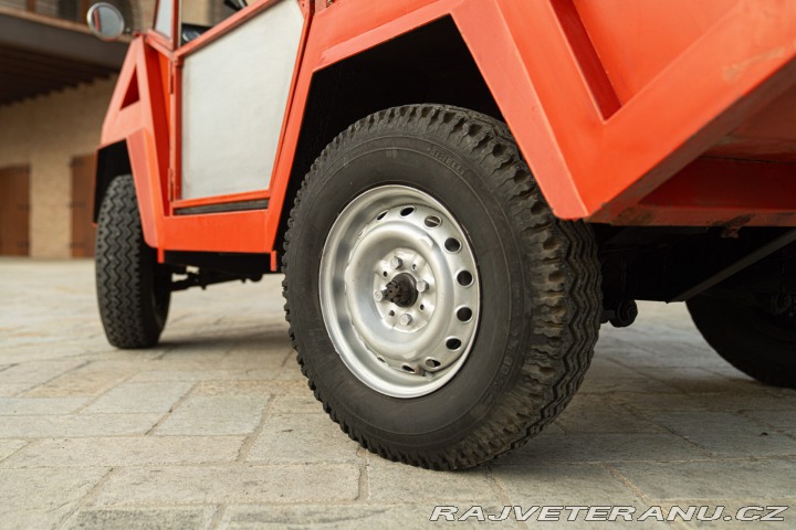 Ostatní značky Ostatní modely YETI 903 1971