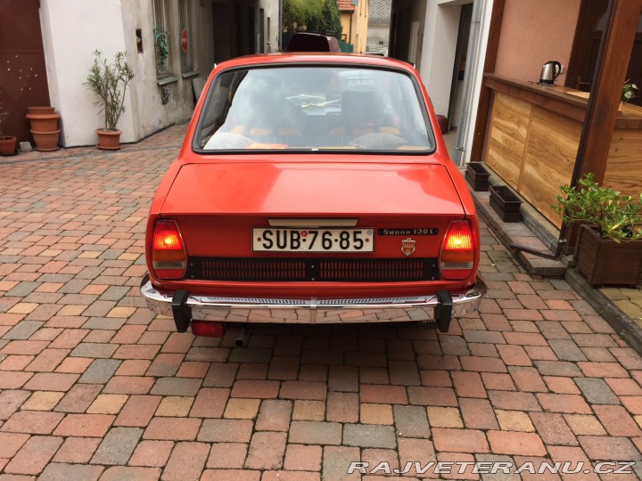 Škoda 120 L 1979
