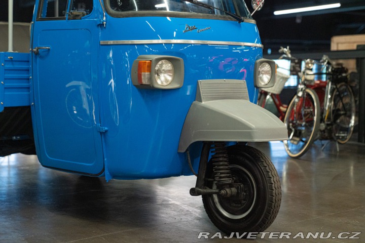 Piaggio Ostatní modely APE 600 MPV CALESSINO 1976