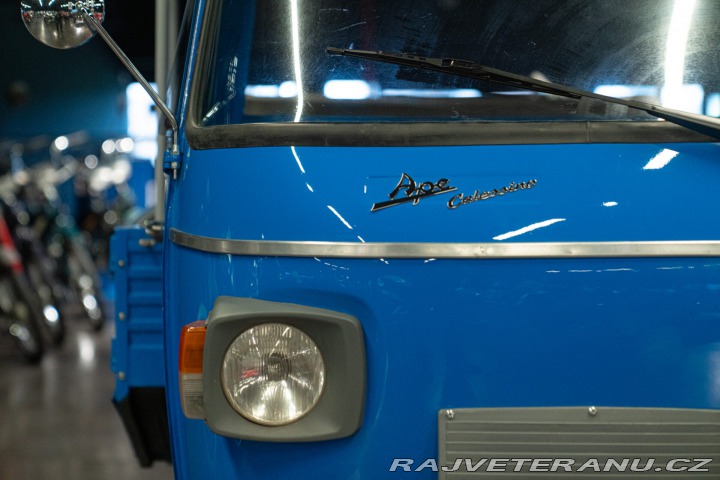 Piaggio Ostatní modely APE 600 MPV CALESSINO 1976