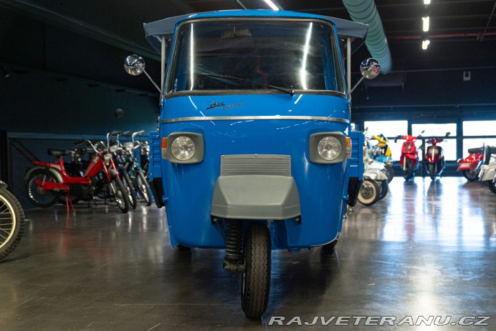 Piaggio Ostatní modely APE 600 MPV CALESSINO 1976