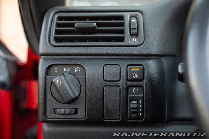 Opel Calibra CABRIOLET PIECHA 1993