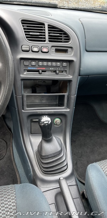 Mazda 323 323f BA 2.0 V6, nová STK 1996