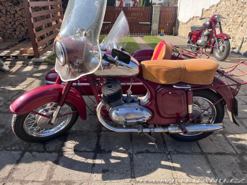 Jawa 350 354  velorex