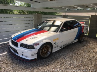 BMW 3 E36 318is